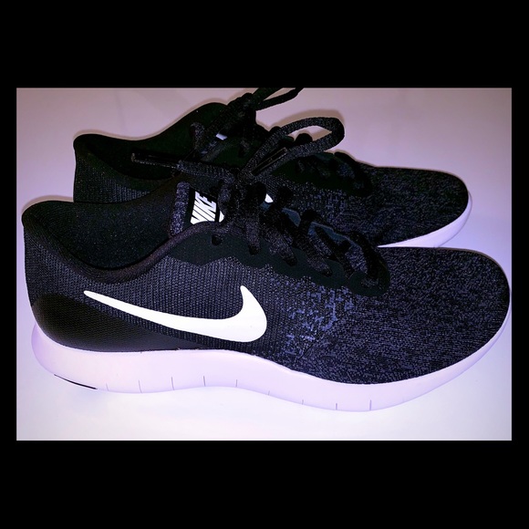 Nike Shoes - Brand new Nike flex